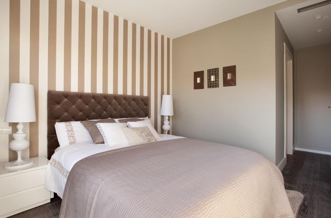 Calabria Luxury Apartment บาร์เซโลนา ภายนอก รูปภาพ